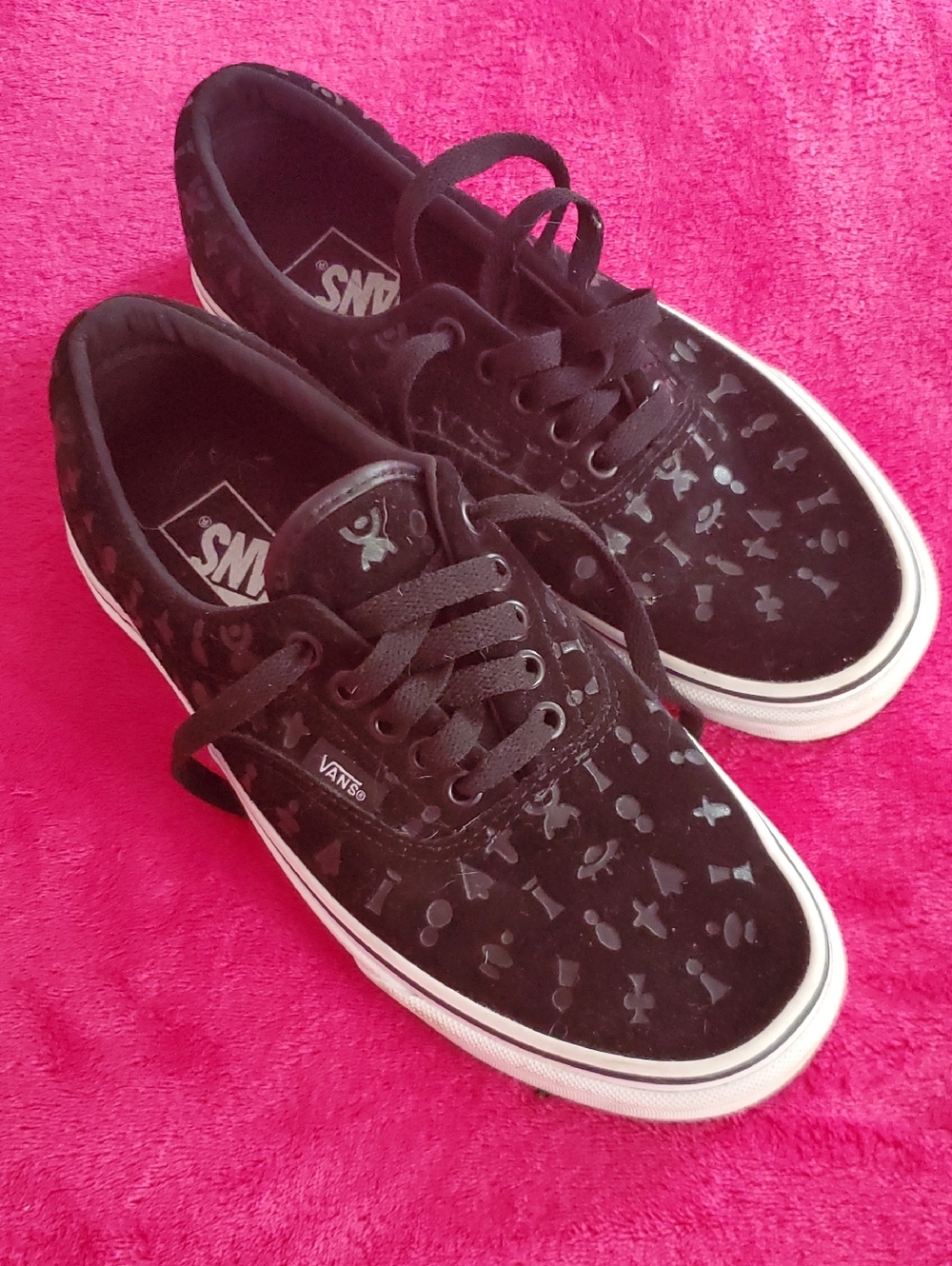 Vans Black Velvet Low-Top Sneakers with Subtle Pattern